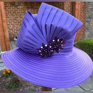 NWT Whittall & Shon Ladies’ Special Occasion hat! Adjustable interior band!